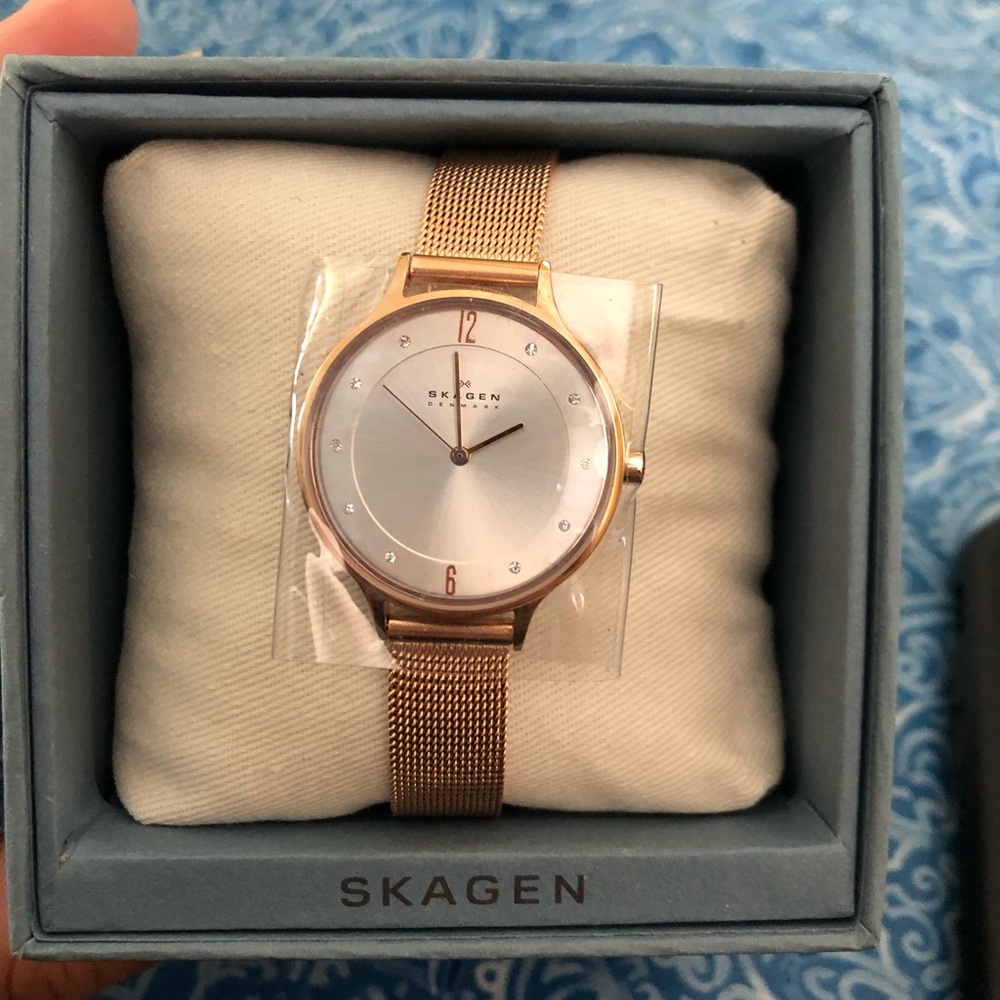 I have to many rose gold watches